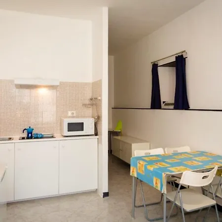 Studio At 10 M Away From The Beach With Wifi Appartement